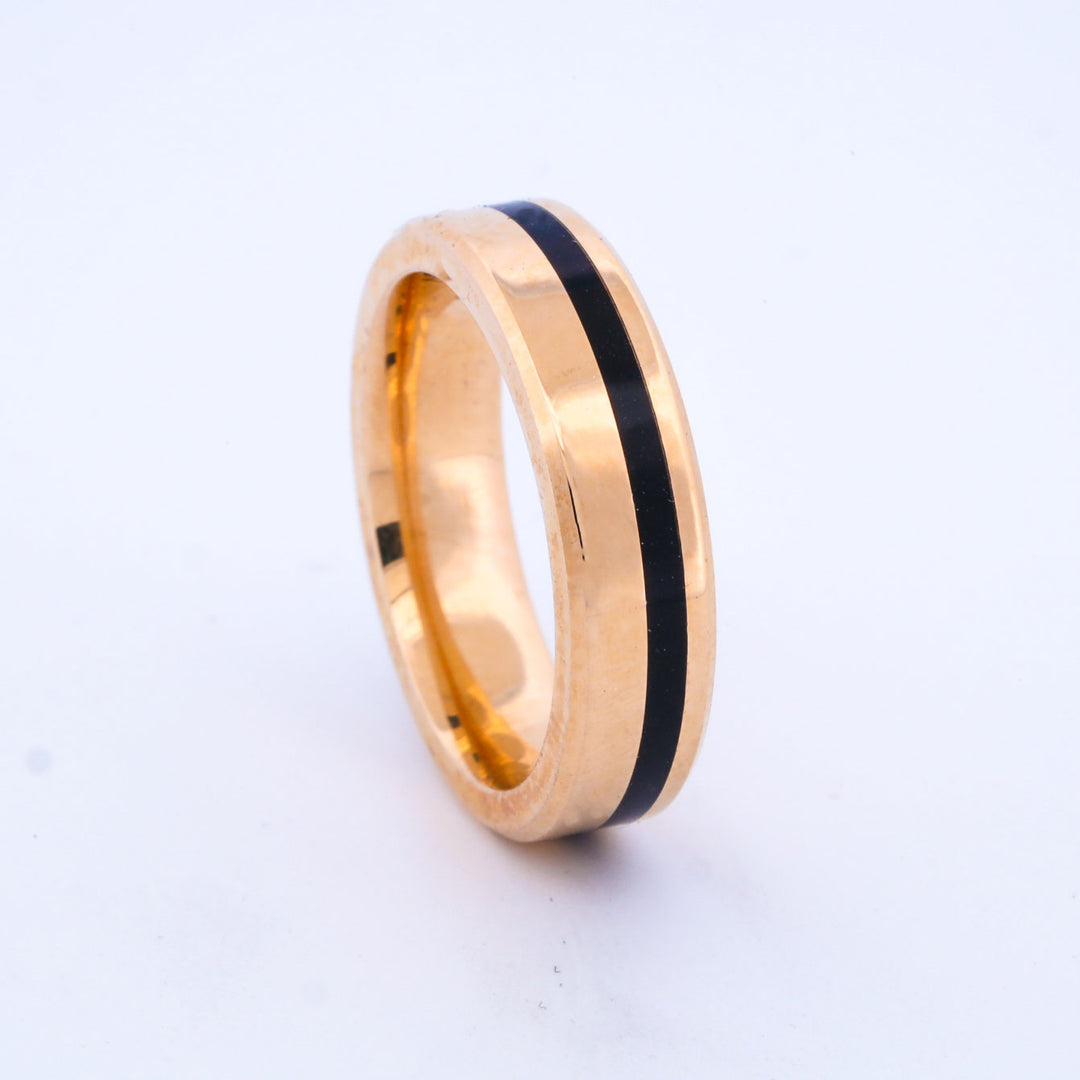 SALE RING - Yellow Gold, & Black Jet - Size 8.25