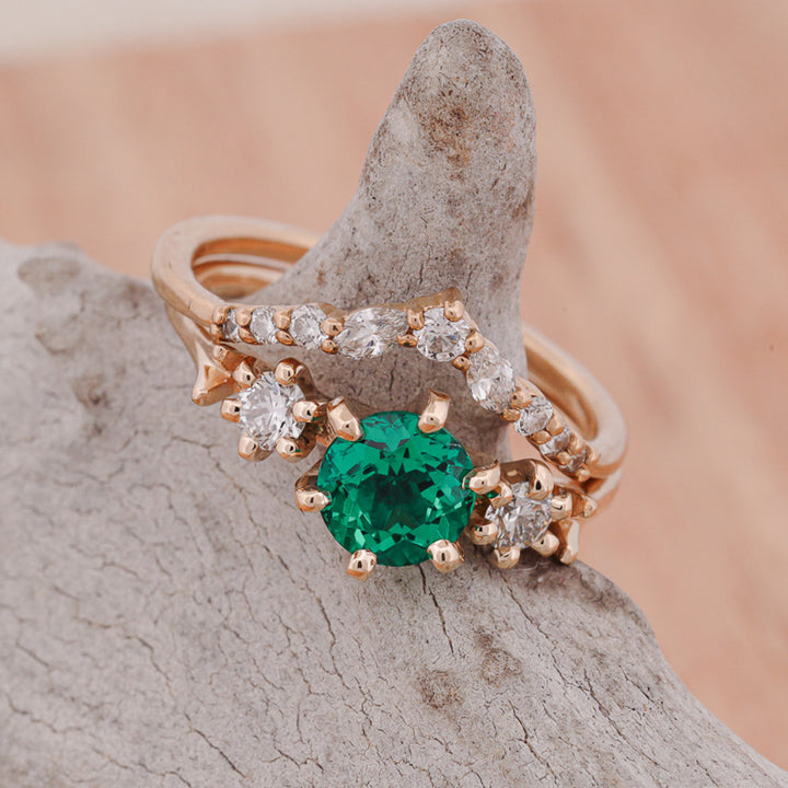 Emerald Solitaire Ring with Diamond with V-Ring Stacker