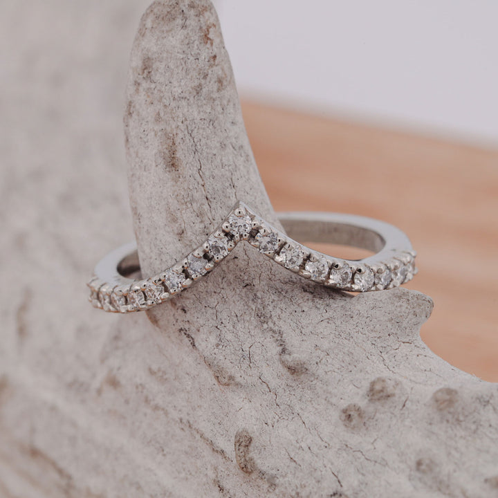 Diamond Stacking Band V-Ring