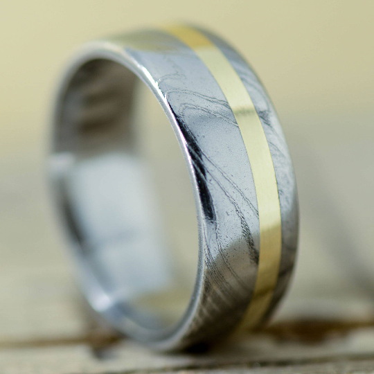 Polished Damascus Steel, Yellow Gold Inlay