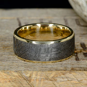 Gold Ring with Etched Muonionalusta Meteorite