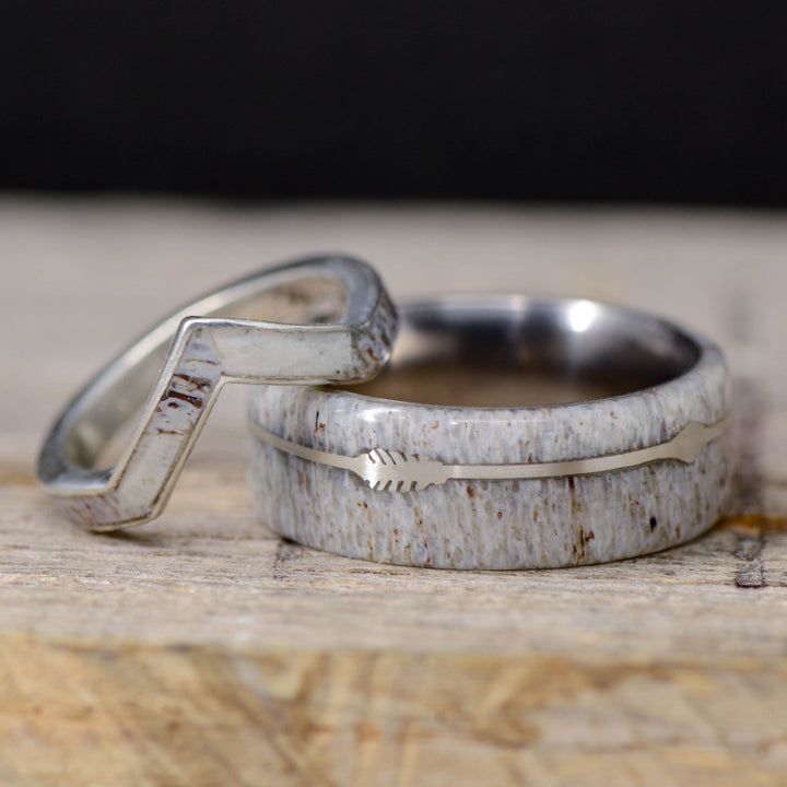 Antler, Silver Arrow Pinstripes, Metal V-Ring