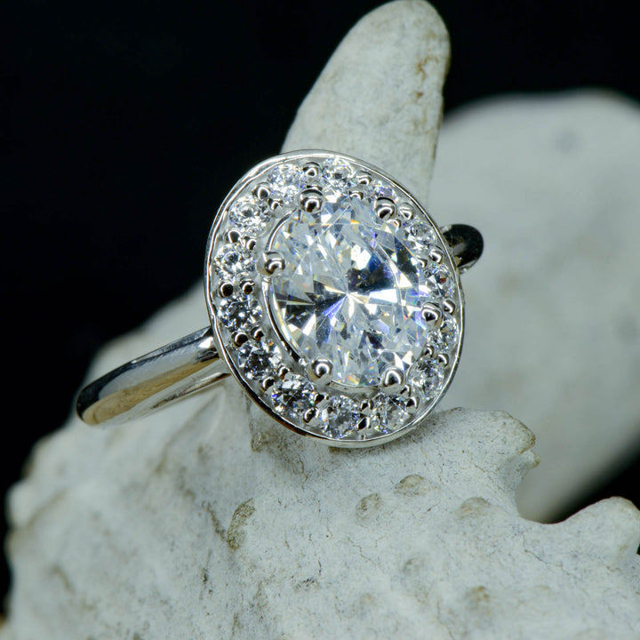 Oval Diamond Halo Ring