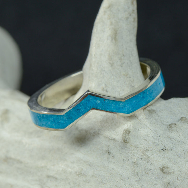 Gold or Silver Turquoise V-Ring