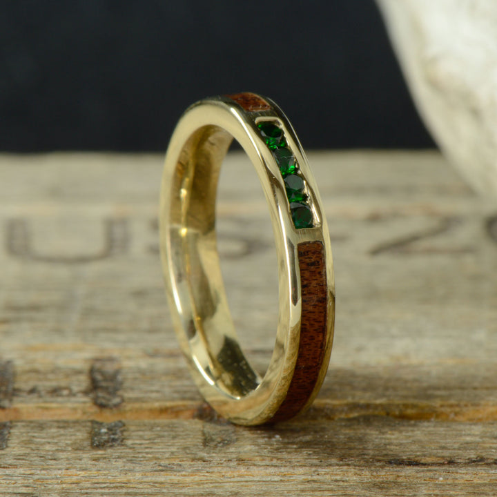 Gold Wedding Band with Emerald & Koa Wood Inlays