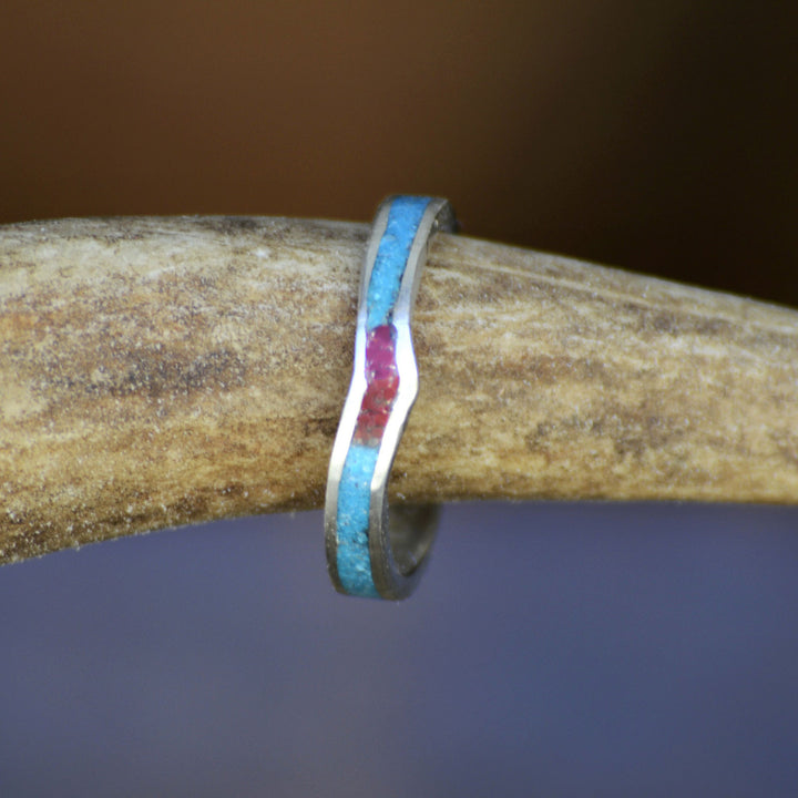 Gold or Silver V-Ring with Turquoise & Red Opal