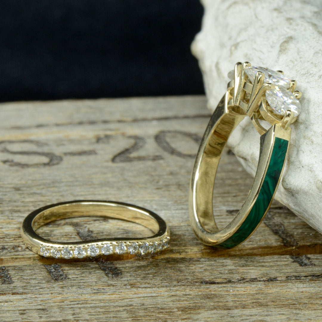 Yellow Gold, 3 Diamonds, Malachite, Stacking Band