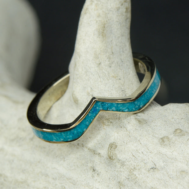 White Gold V Ring with Turquoise Inlay