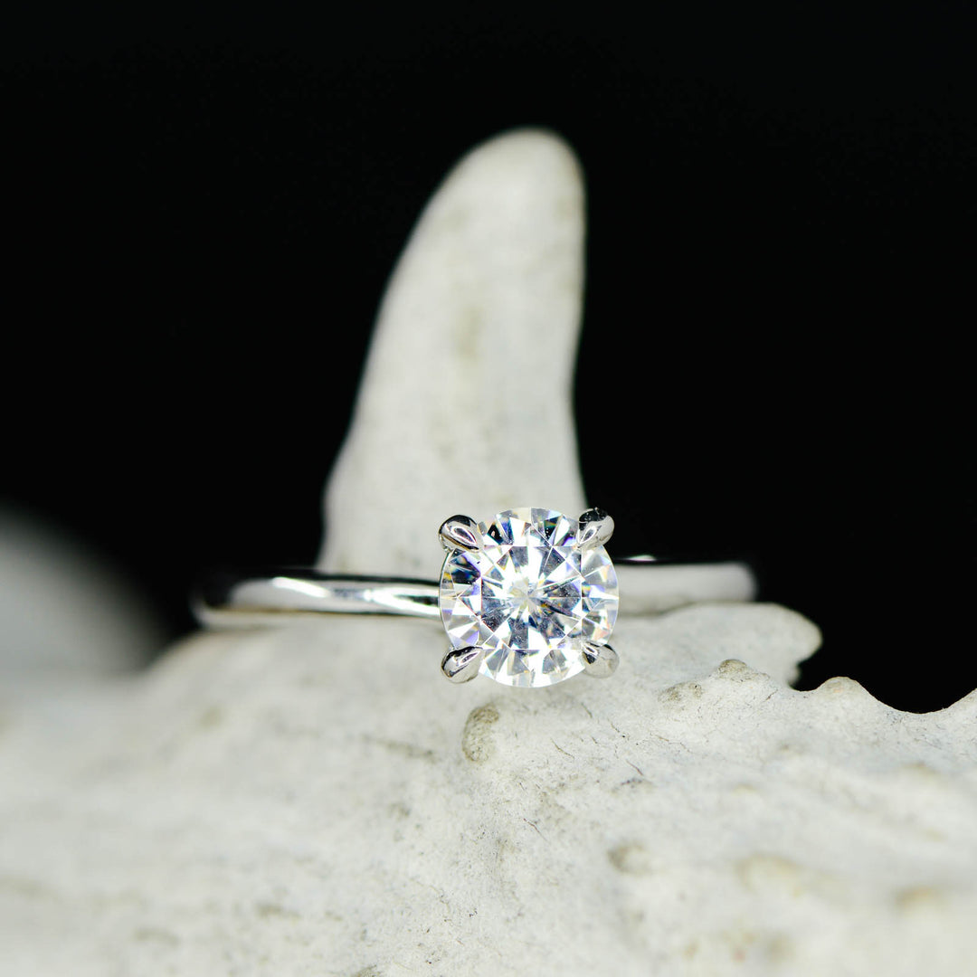 Twist Band, Diamond Solitaire